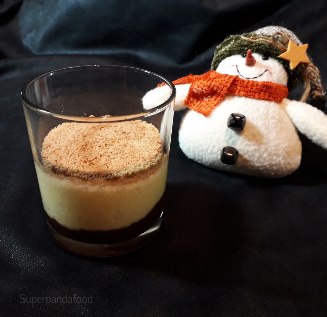 Mangomousse met speculaas, chocolade en kokosmelk – Glutenvrij, lactosevrij en&nbsp;vegan