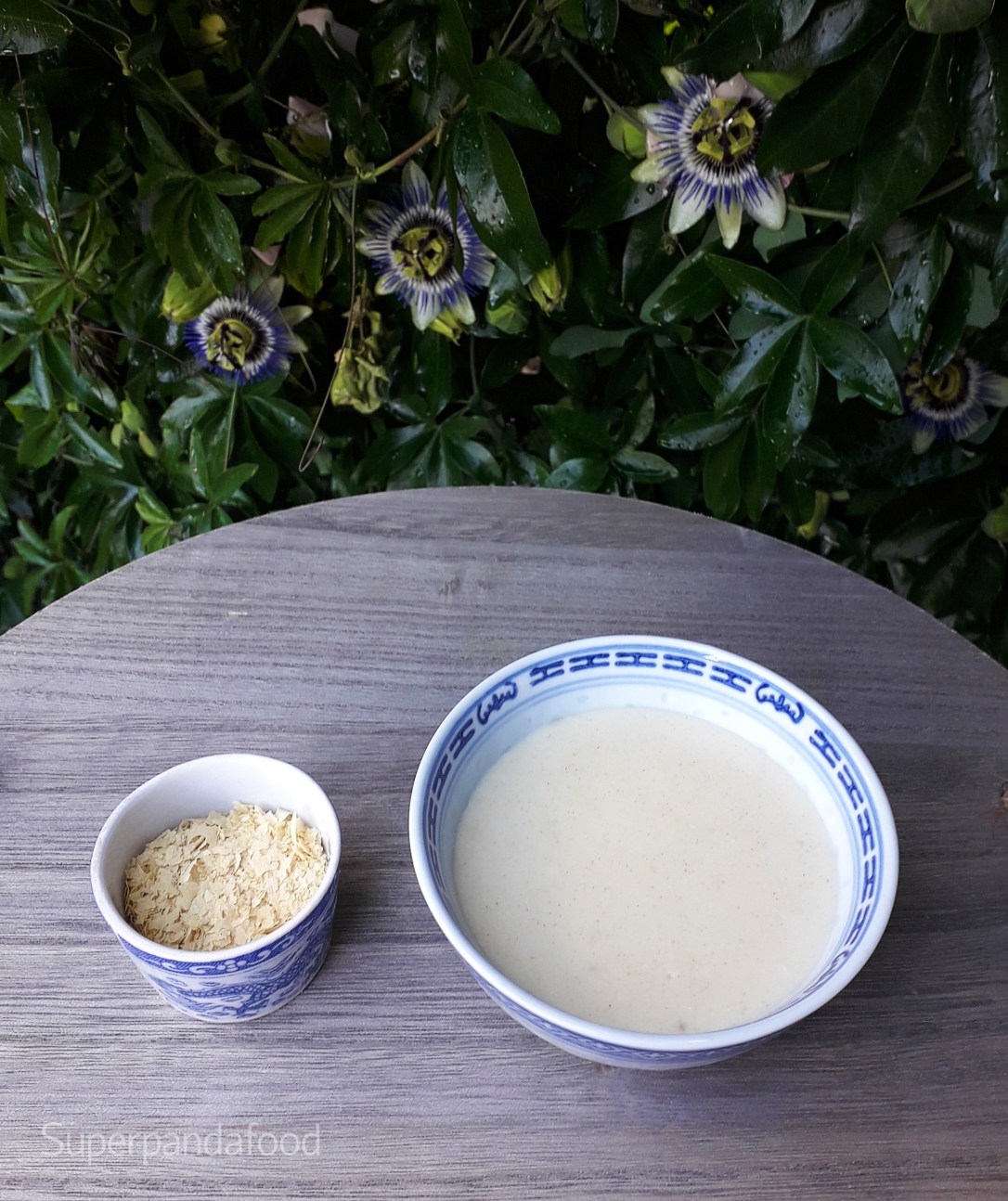 Glutenvrije en lactosevrije bechamelsaus met edelgistvlokken | Vegan | 5-elementen-koken